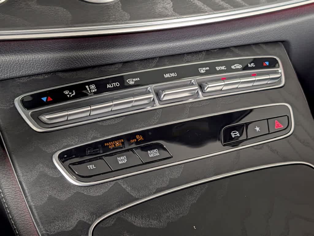 Used 2023 Mercedes-Benz E 450 Cabriolet image 32