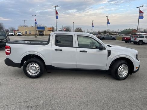 New 2025 Ford Maverick XL w/ Equipment Group 101A image 14