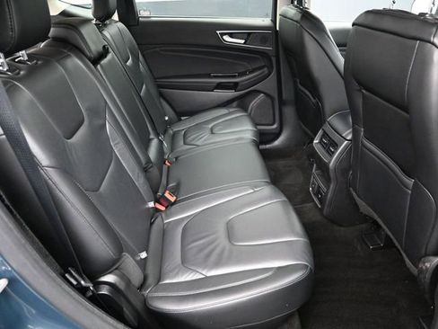 Certified 2019 Ford Edge Titanium w/ Cold Weather Package AWD/4WD image 26