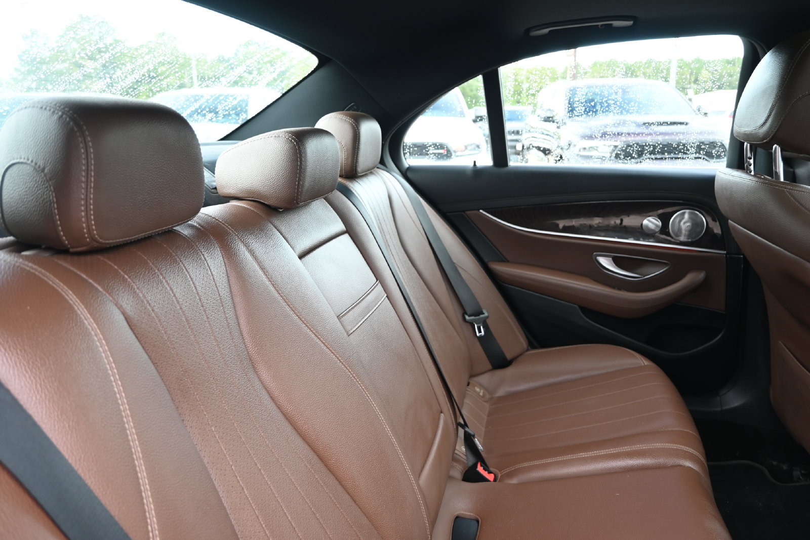 Used 2021 Mercedes-Benz E 350 Sedan image 31