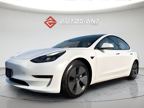 Used 2021 Tesla Model 3 Standard Range Plus RWD image 15
