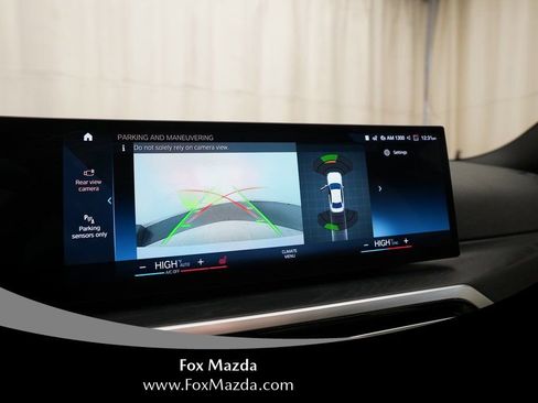 Used 2023 BMW 330e xDrive w/ Driving Assistance Package image 19