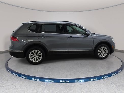 Used 2018 Volkswagen Tiguan SE AWD/4WD image 5