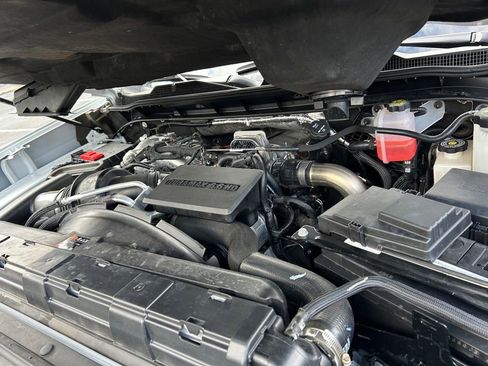 Used 2025 Chevrolet Silverado 3500 W/T image 51