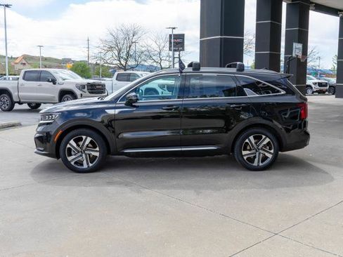 Certified 2023 Kia Sorento SX Prestige AWD/4WD image 4