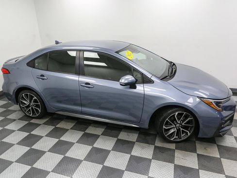 Used 2022 Toyota Corolla SE w/ Carpet Mat Package (TMS) FWD image 5