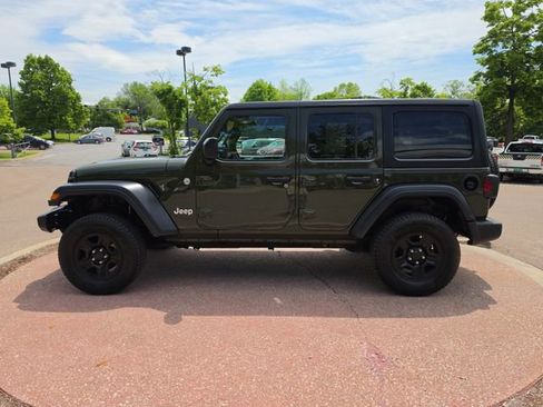 Used 2020 Jeep Wrangler Unlimited Sport AWD/4WD image 4