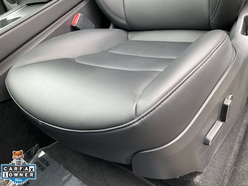 Used 2023 Tesla Model Y Long Range AWD/4WD image 20