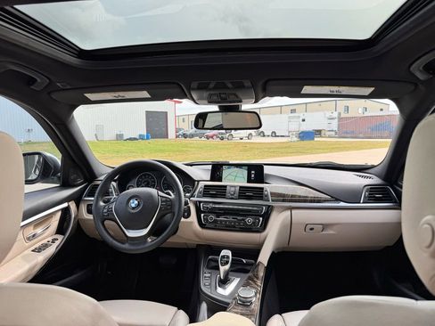 Used 2016 BMW 328i Sedan RWD image 16
