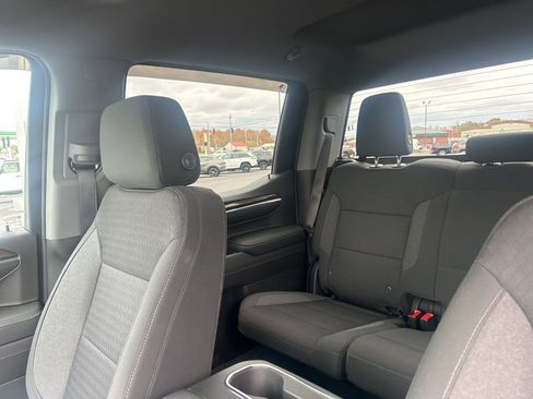 Used 2022 Chevrolet Silverado 1500 LT Trail Boss w/ Protection Package image 16