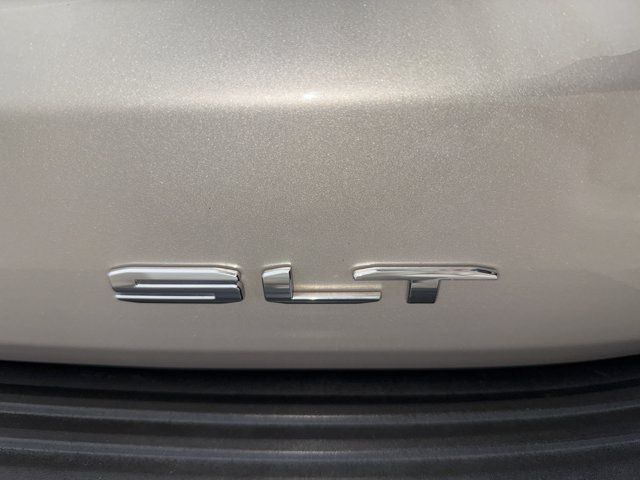 Used 2021 GMC Yukon SLT w/ SLT Premium Package AWD/4WD image 39