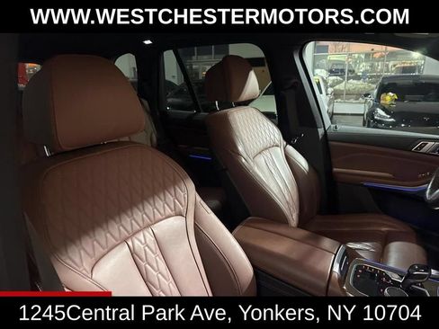 Used 2020 BMW X5 M50i AWD/4WD image 18