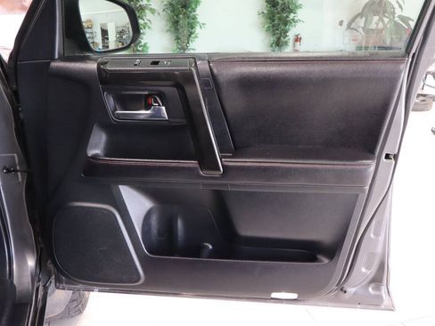 Used 2015 Toyota 4Runner Trail AWD/4WD image 24