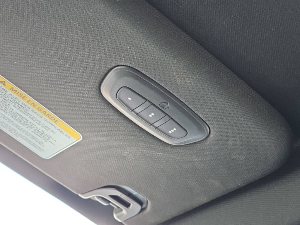 Used 2023 RAM 1500 Big Horn AWD/4WD image 32