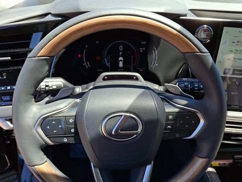 Certified 2023 Lexus RX 350 Premium Plus w/ Cold Area Package AWD/4WD image 21