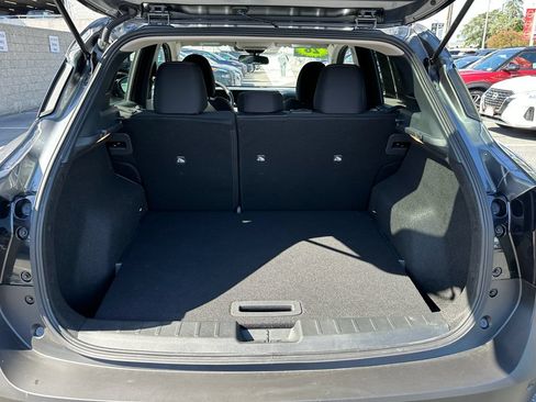 Used 2026 Nissan Kicks SV FWD image 22