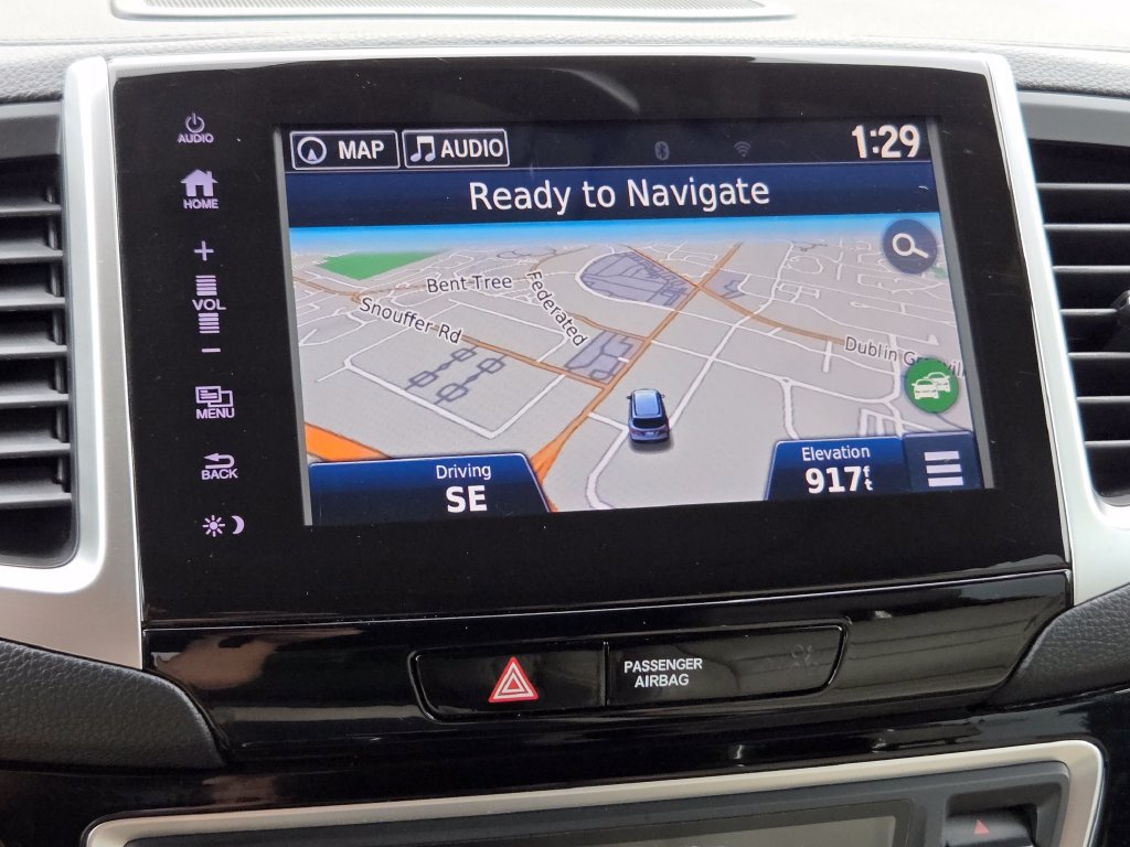 Certified 2018 Honda Pilot Touring image 5