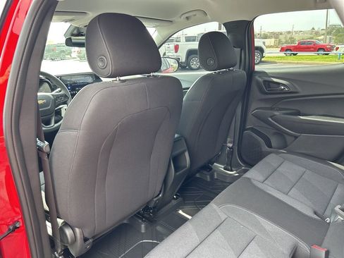 New 2026 Chevrolet Trax LS w/ LS Convenience Package FWD image 33