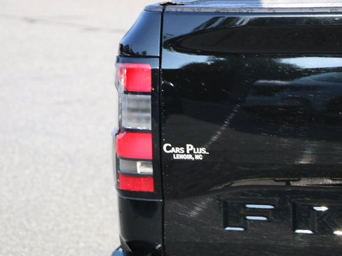 Used 2024 Nissan Frontier PRO-4X w/ Pro Convenience Package AWD/4WD image 6