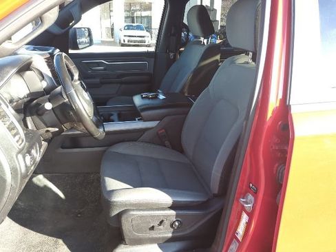 Used 2021 RAM 1500 Big Horn AWD/4WD image 6