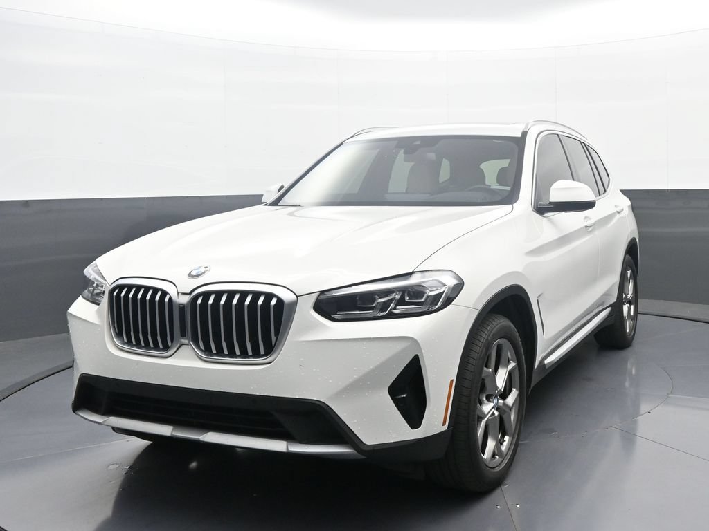 Used 2024 BMW X3 xDrive30i w/ Premium Package w/ZPA AWD/4WD image 1