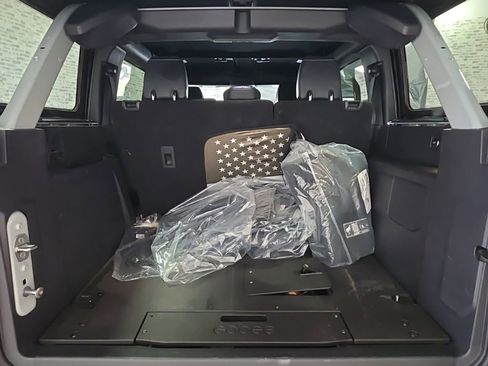 Used 2021 Ford Bronco First Edition AWD/4WD image 17