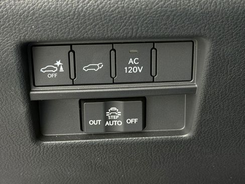 Certified 2026 Lexus GX 550 w/ Accessory Package (2T) AWD/4WD image 39