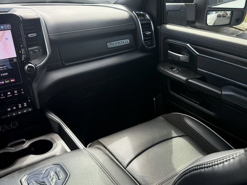 Used 2025 RAM 2500 Laramie w/ Night Edition AWD/4WD image 20