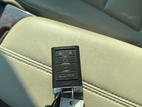 Used 2013 Cadillac XTS Luxury w/ Driver Awareness Package FWD image 38