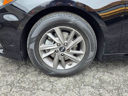 Used 2020 Kia Optima LX FWD image 48
