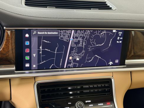 Certified 2023 Porsche Panamera 4 Platinum Edition AWD/4WD image 21