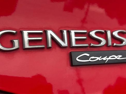 Used 2014 Hyundai Genesis 3.8 RWD image 26