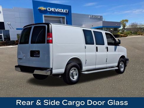 Used 2025 Chevrolet Express 2500 w/ Driver Convenience Package RWD image 26