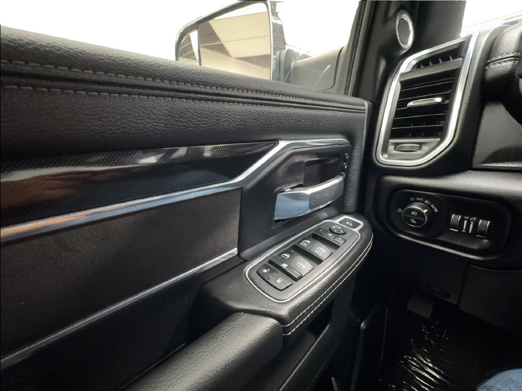 Used 2022 RAM 2500 Laramie AWD/4WD image 50