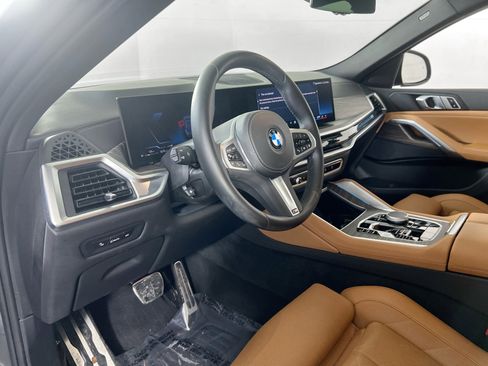 Used 2024 BMW X6 xDrive40i image 9