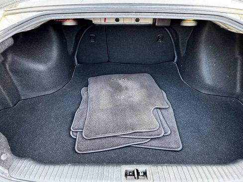Used 2005 Hyundai Sonata LX FWD image 18