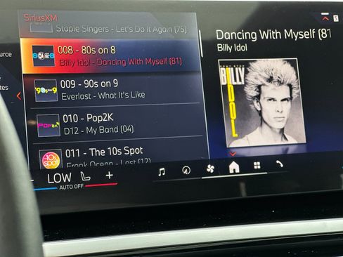 Used 2024 BMW i4 eDrive35 w/ Premium Package image 17