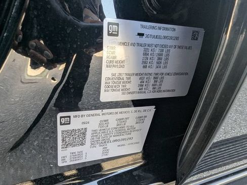 Certified 2024 GMC Sierra 1500 AT4 w/ Technology Package AWD/4WD image 29