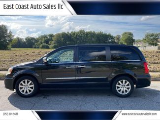 Used 2012 Chrysler Town & Country Touring-L w/ Entertainment Group #2 image 1