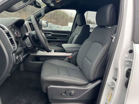 New 2026 RAM 1500 4x4 Crew Cab image 15