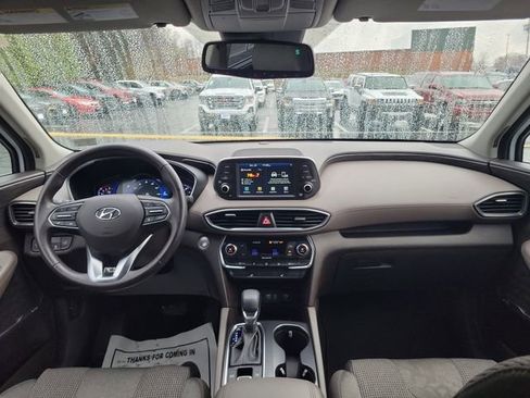 Used 2020 Hyundai Santa Fe SEL w/ Convenience Package image 10