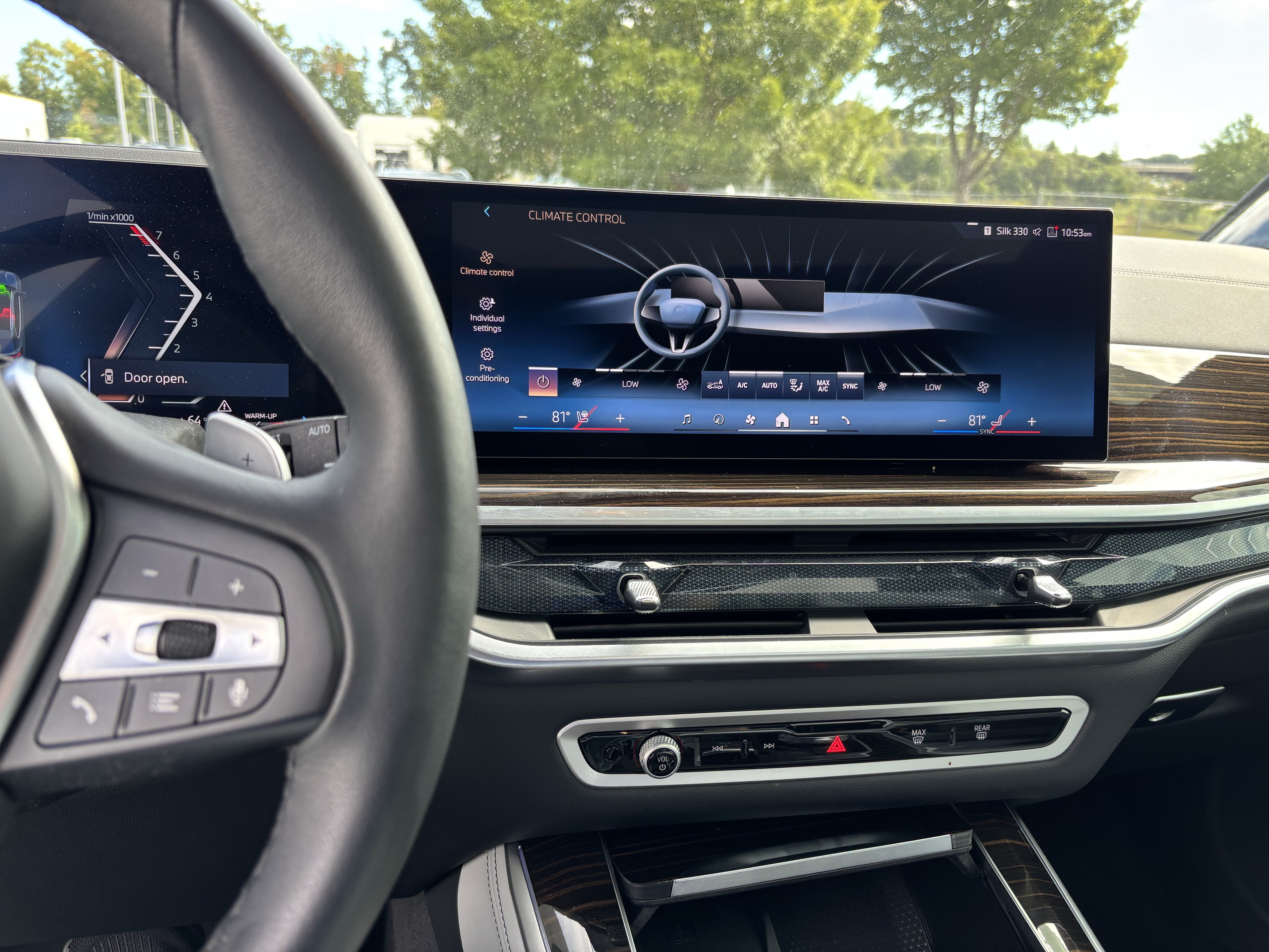 Certified 2025 BMW X5 sDrive40i w/ Premium Package RWD image 18