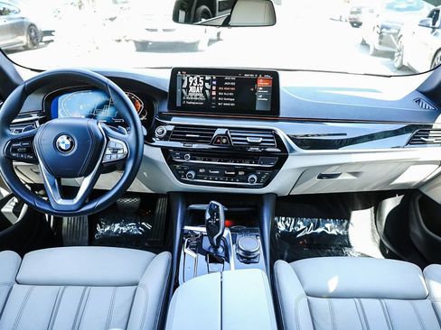 Certified 2023 BMW 540i w/ Convenience Package RWD image 12