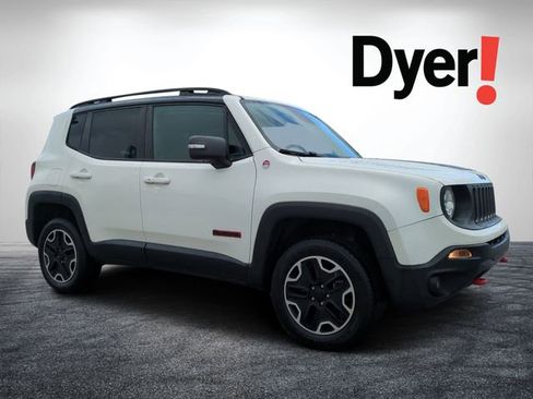 Used 2017 Jeep Renegade Trailhawk w/ Safety & Security Group AWD/4WD image 1