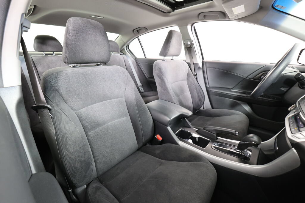 Used 2013 Honda Accord EX image 24