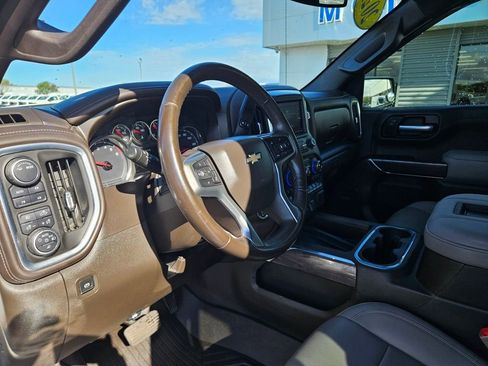 Used 2021 Chevrolet Silverado 1500 LTZ image 12