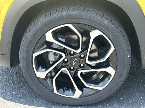 Used 2024 Chevrolet Trax RS w/ Driver Confidence Package FWD image 13