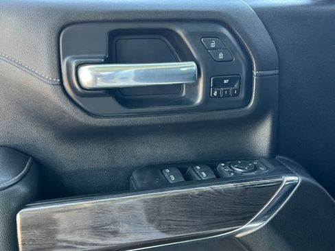 Used 2021 Chevrolet Silverado 2500 LTZ w/ Z71 Chrome Sport Edition AWD/4WD image 15