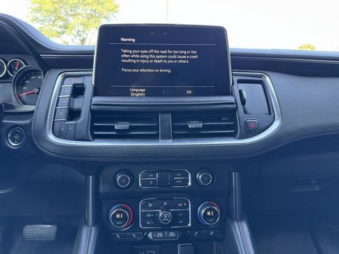 Used 2021 Chevrolet Tahoe RST w/ Luxury Package AWD/4WD image 4