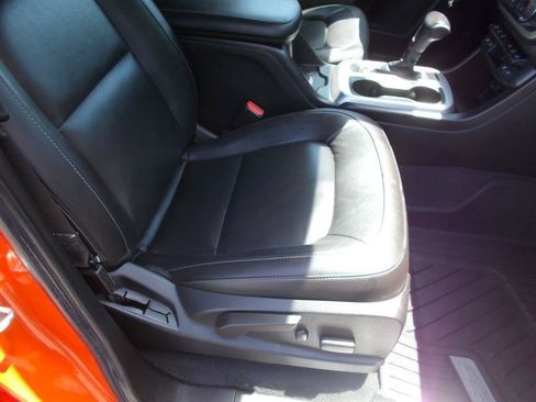 Used 2019 Chevrolet Colorado ZR2 AWD/4WD image 21